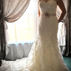 Wedding dress